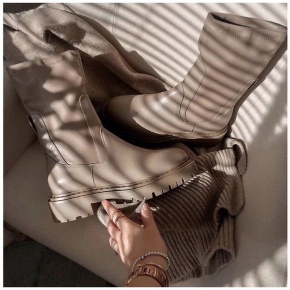 H&M Chunky Lug Sole Chelsea Platform Calf Boots Streetwear Winter Minimalist - Picture 3 of 11